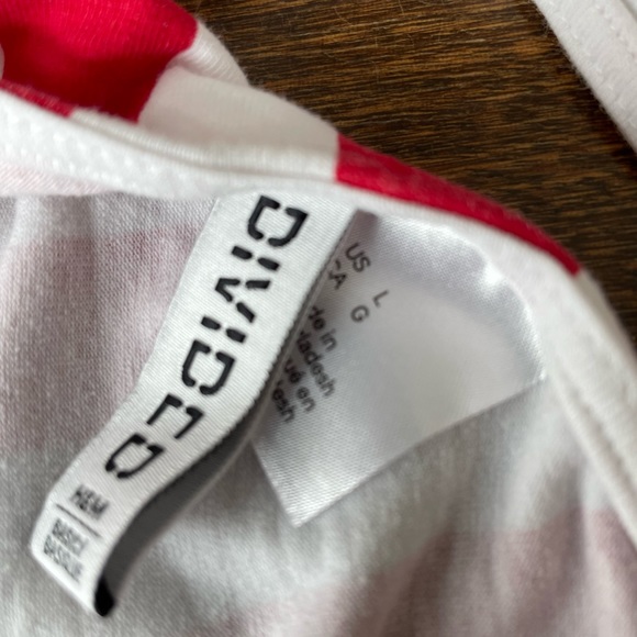 🌻3/$20 H&M Divided cropped tank large - Picture 3 of 5